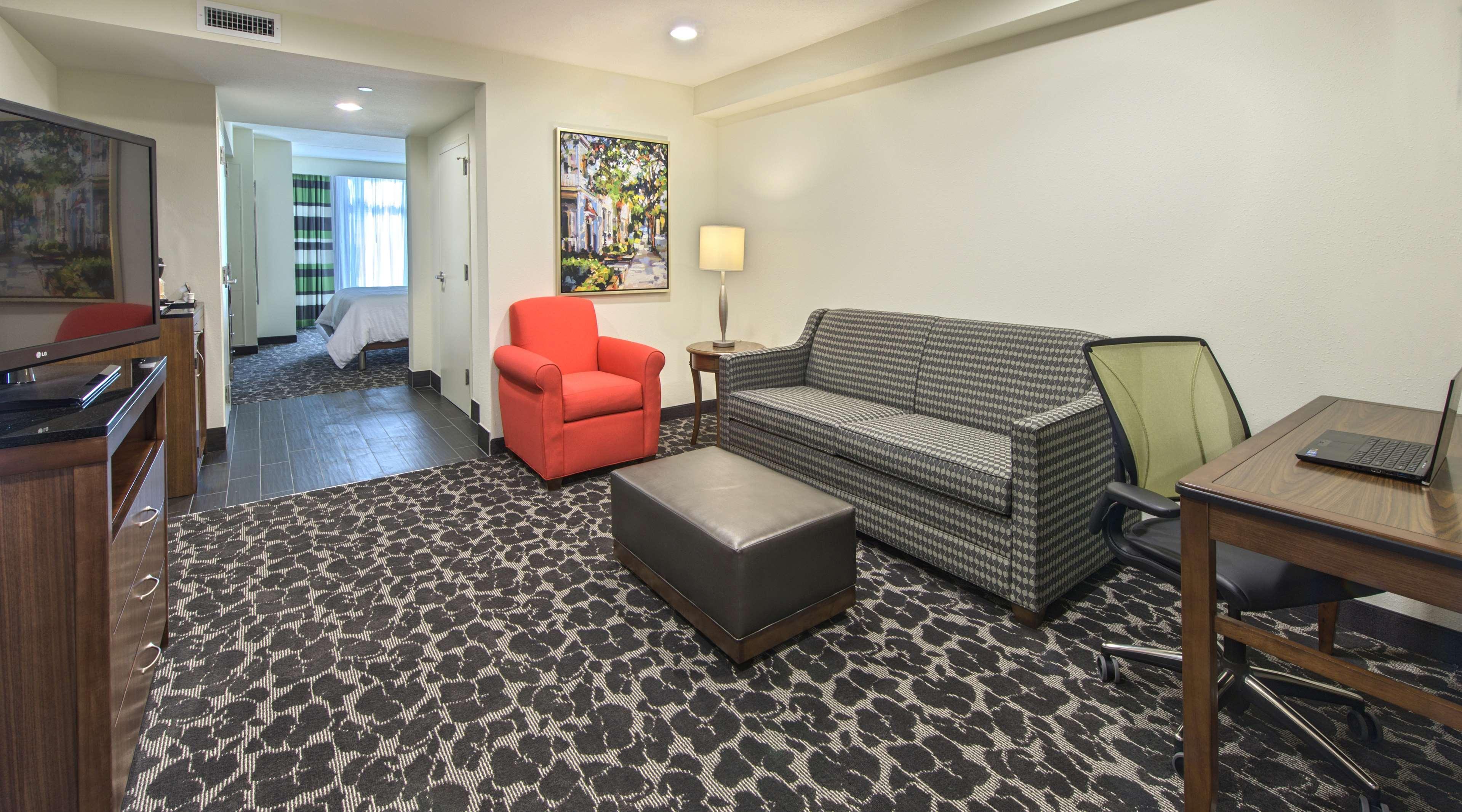 Hilton Garden Inn Charleston Waterfront/Downtown Extérieur photo