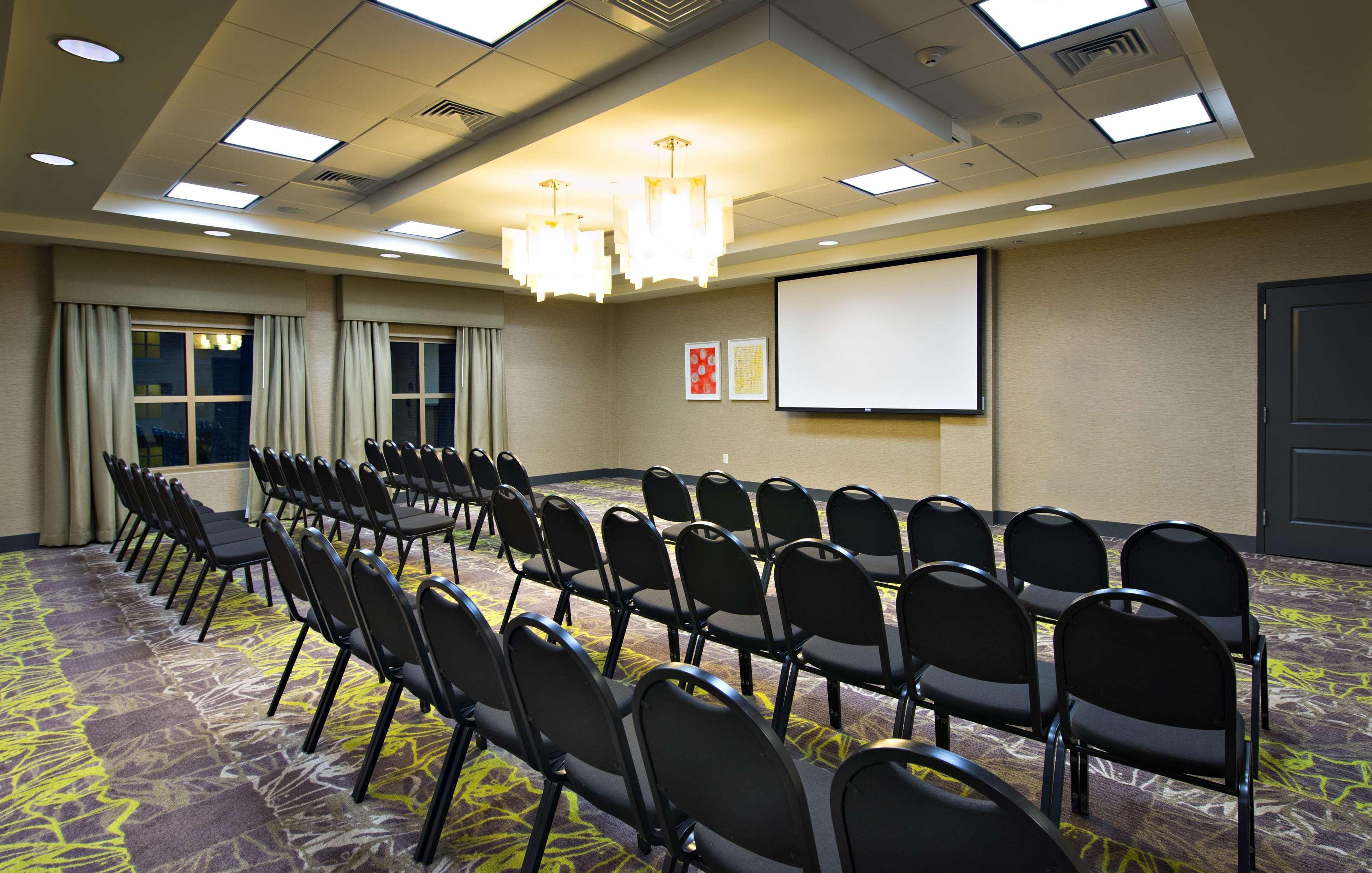 Hilton Garden Inn Charleston Waterfront/Downtown Extérieur photo