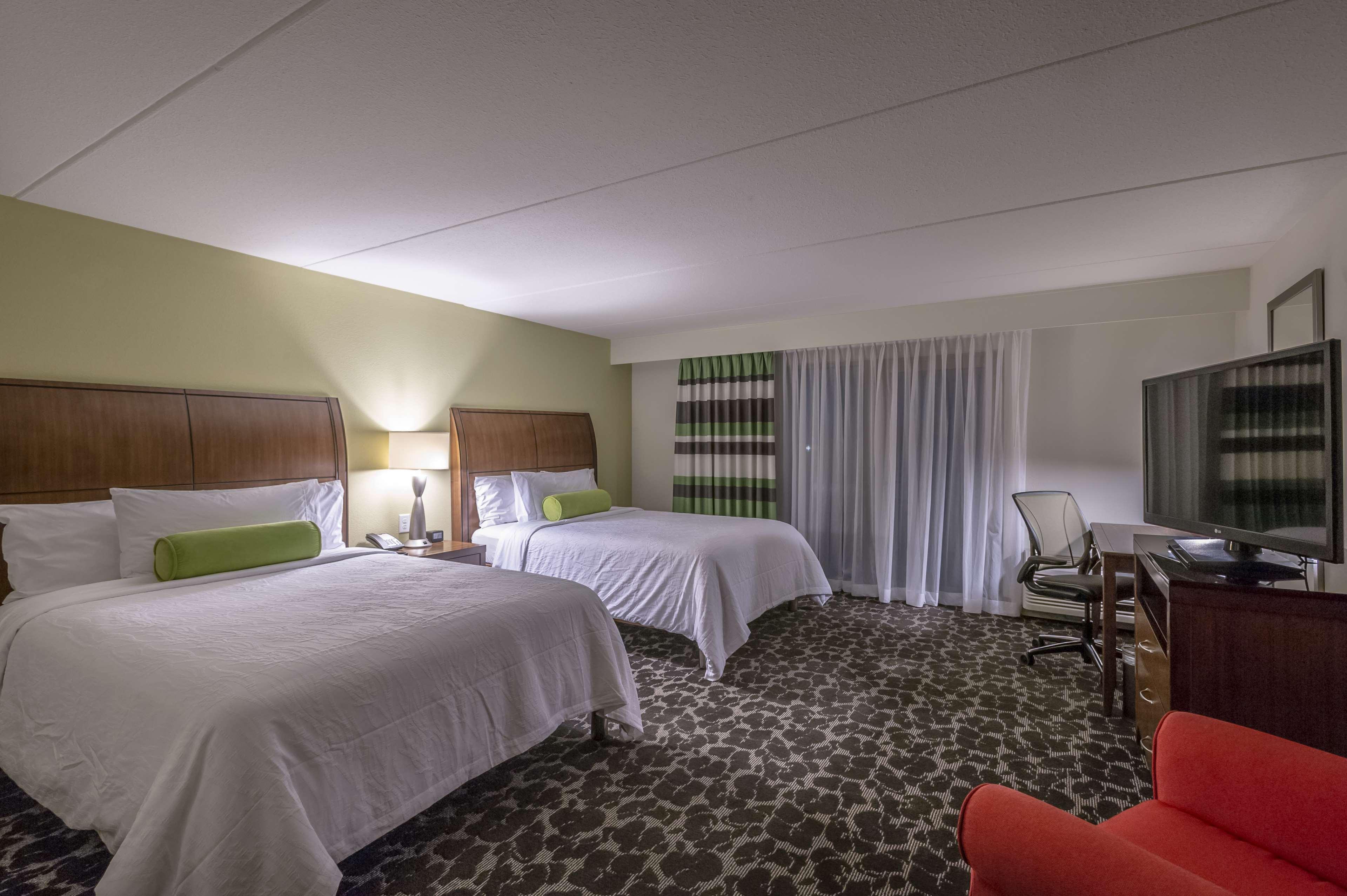 Hilton Garden Inn Charleston Waterfront/Downtown Extérieur photo