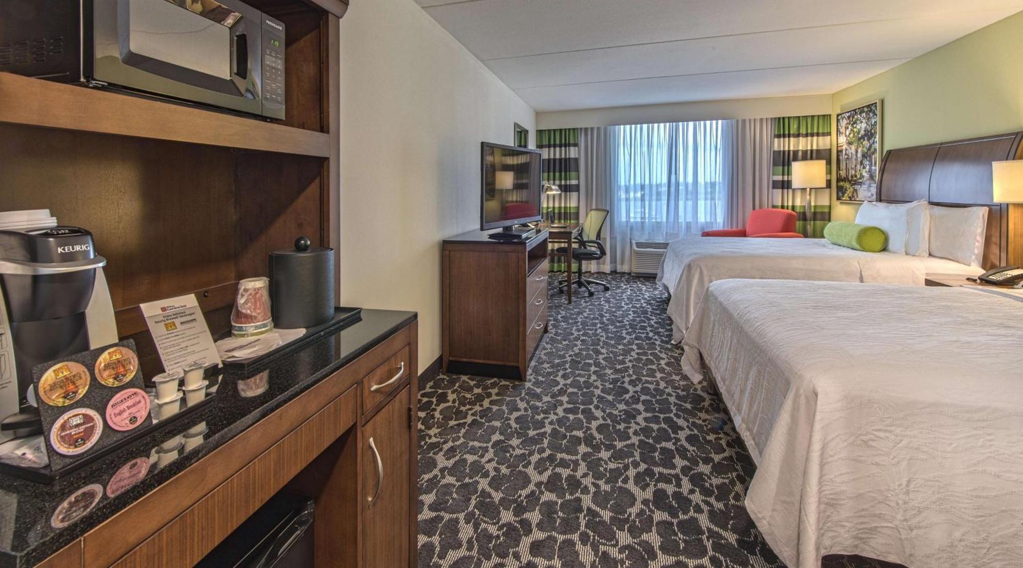 Hilton Garden Inn Charleston Waterfront/Downtown Extérieur photo