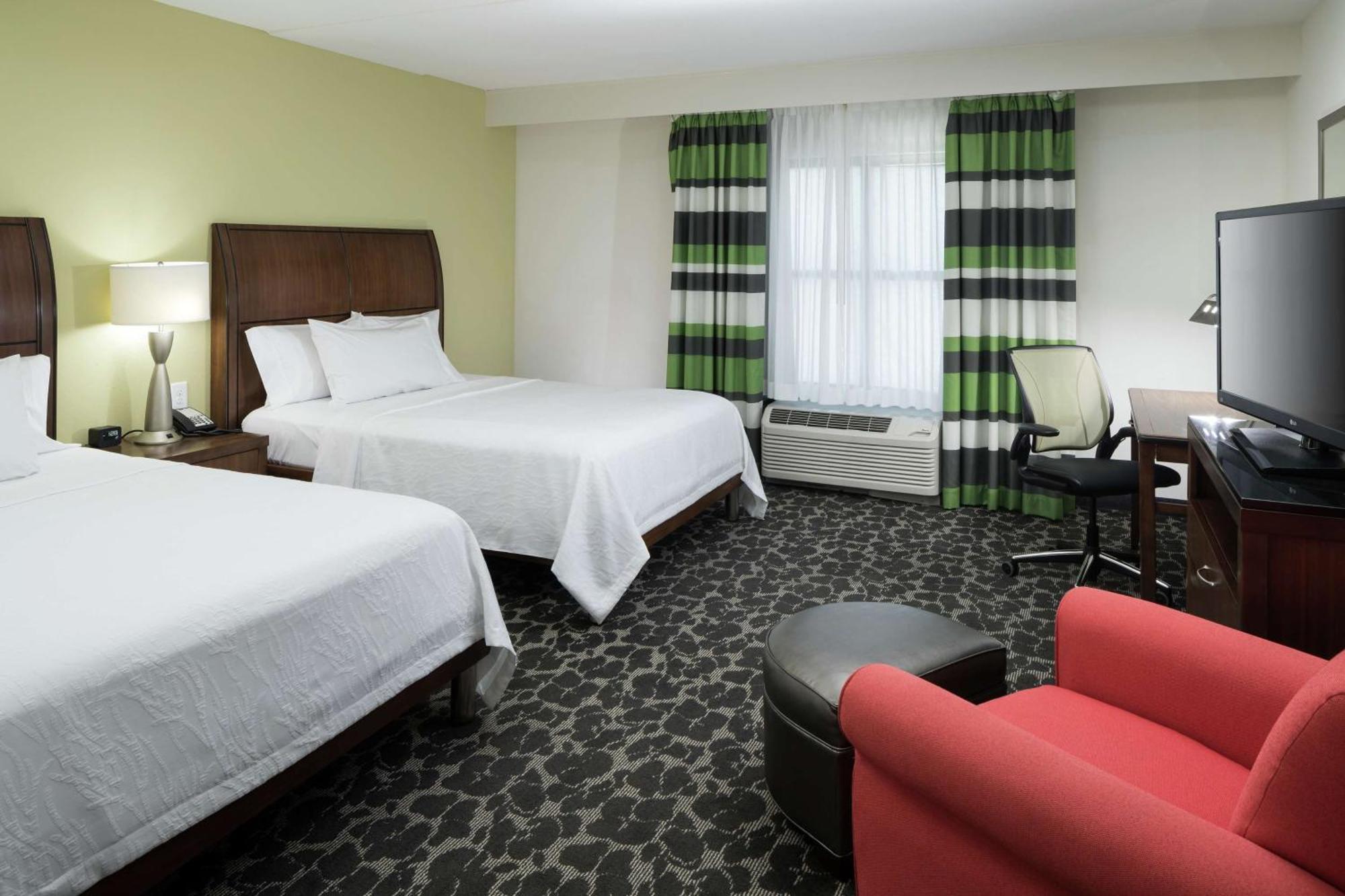 Hilton Garden Inn Charleston Waterfront/Downtown Extérieur photo